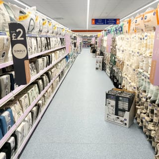 915-bmstores-stourport-new-store-15