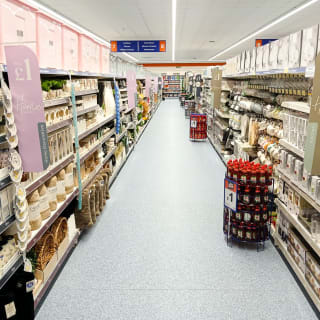 915-bmstores-stourport-new-store-16