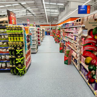 916-bmstore-craigavon-store-opening-24