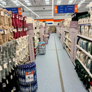 916-bmstore-craigavon-store-opening-33