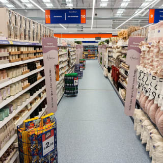 916-bmstore-craigavon-store-opening-35