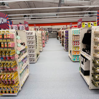 916-bmstore-craigavon-store-opening-38