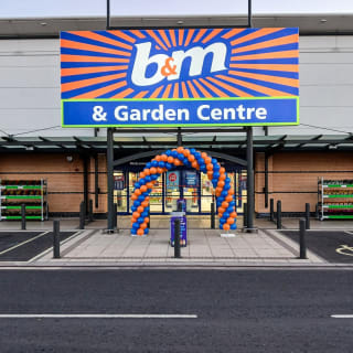 916-bmstore-craigavon-store-opening-60