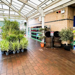 916-bmstore-craigavon-store-opening-8