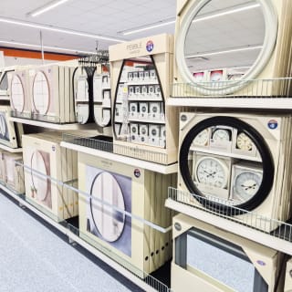 920-bmstores-brown-lennox-store-opening-11