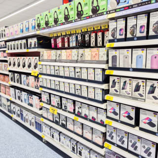 920-bmstores-brown-lennox-store-opening-20