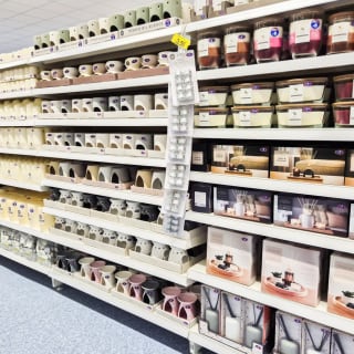 920-bmstores-brown-lennox-store-opening-3