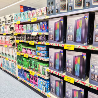 920-bmstores-brown-lennox-store-opening-4