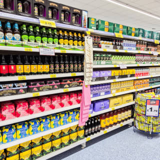 920-bmstores-brown-lennox-store-opening-43