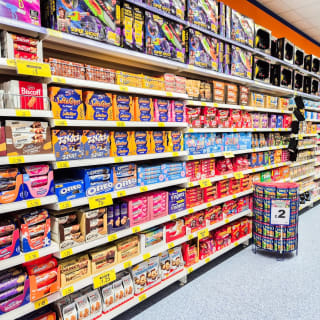 920-bmstores-brown-lennox-store-opening-45