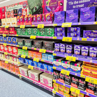 920-bmstores-brown-lennox-store-opening-53