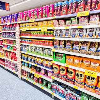 920-bmstores-brown-lennox-store-opening-56