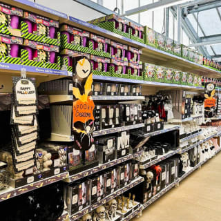 921-bmstores-stamford-store-opening-36