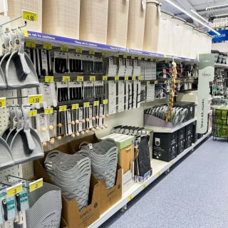 921-bmstores-stamford-store-opening-53