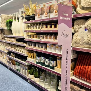 923-bmstores-aberdeen-store-opening-29