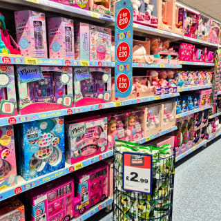 923-bmstores-aberdeen-store-opening-32