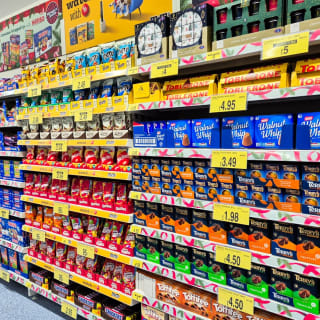 923-bmstores-aberdeen-store-opening-49