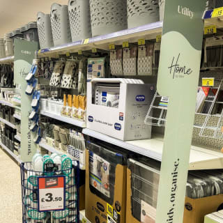 924-bmstores-cockermouth-store-opening-16