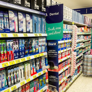 924-bmstores-cockermouth-store-opening-25