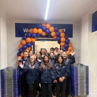 924-bmstores-cockermouth-store-opening-28