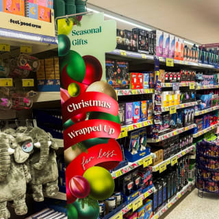 924-bmstores-cockermouth-store-opening-3