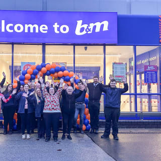 925-bmstores-priory-way-store-opening-28