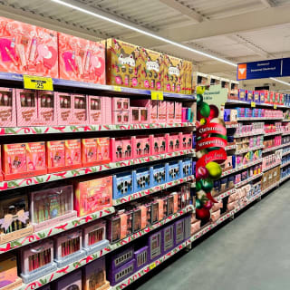 925-bmstores-priory-way-store-opening-42