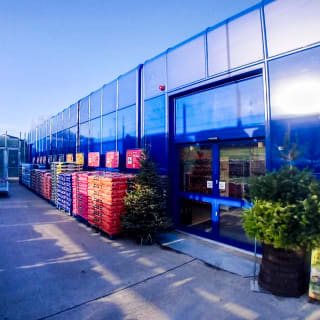 925-bmstores-priory-way-store-opening-gc-3