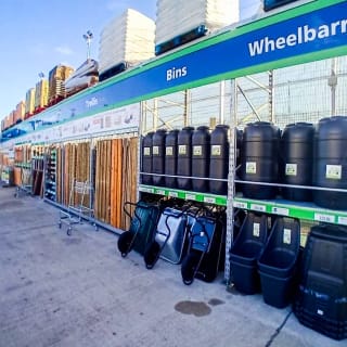 925-bmstores-priory-way-store-opening-gc-9