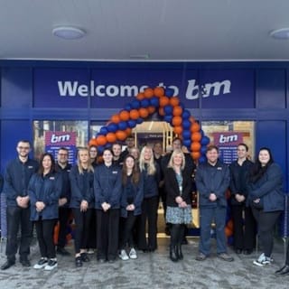 927-bmstores-diss-store-opening-21
