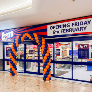 929-bmstores-hill-street-store-opening-2