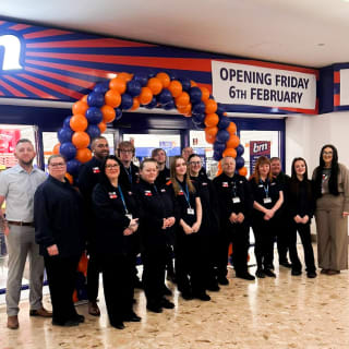 929-bmstores-hill-street-store-opening-22