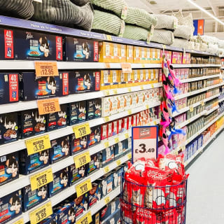 931-bmstores-peterhead-store-opening-7