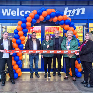 933-bmstores-aylesbury-vale-store-opening-13