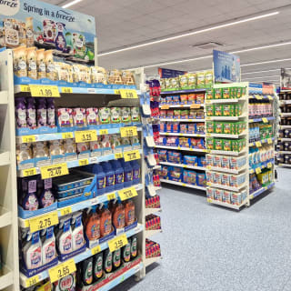 933-bmstores-aylesbury-vale-store-opening-18