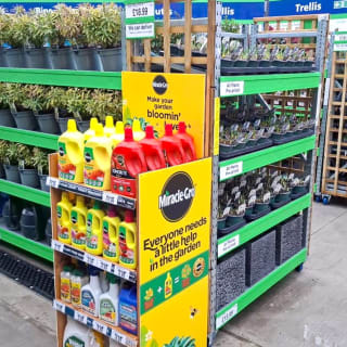 933-bmstores-aylesbury-vale-store-opening-2