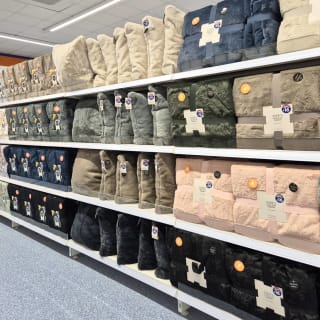 933-bmstores-aylesbury-vale-store-opening-57