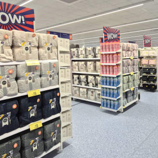 933-bmstores-aylesbury-vale-store-opening-59