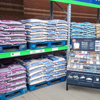 933-bmstores-aylesbury-vale-store-opening-9