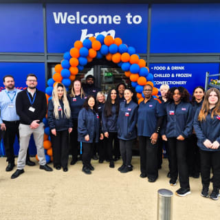 935-bmstores-waltham-cross-store-opening-14