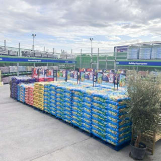 937-bmstores-carmarthen-store-opening-4