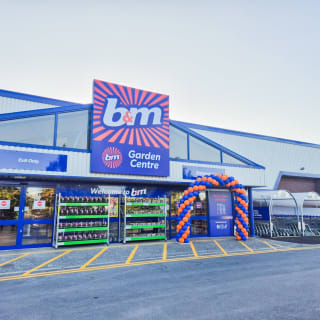 937-bmstores-carmarthen-store-opening-89