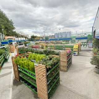 937-bmstores-carmarthen-store-opening-9